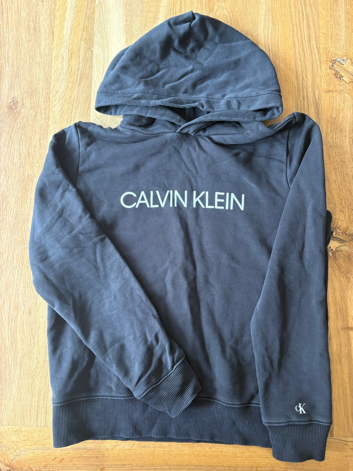 Calvin Klein Jeans hoodie maat 12 (jongen of meisje), Ophalen of Verzenden, Gebruikt, Jongen of Meisje