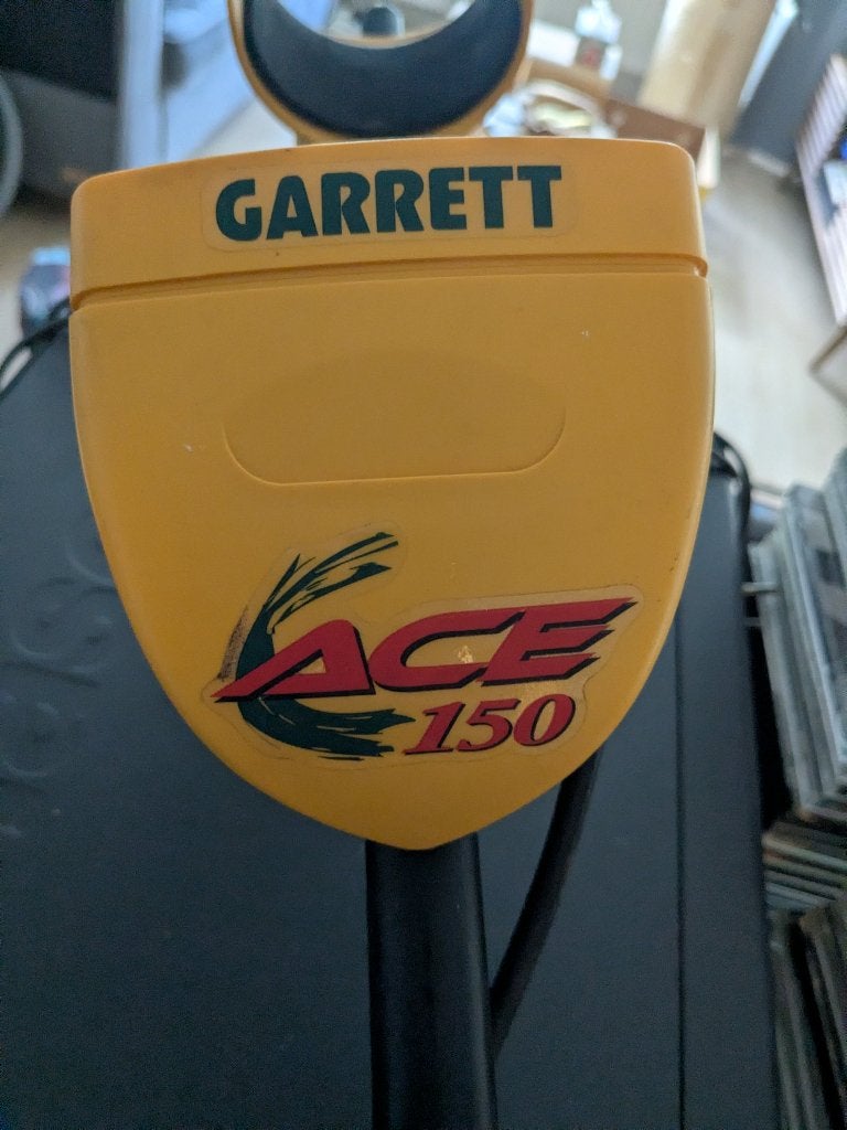 Garrett Ace 150 Metaaldetector (zonder koptelefoon), Ophalen, Gebruikt, 30 cm of minder, Discriminatie metaaldetectie