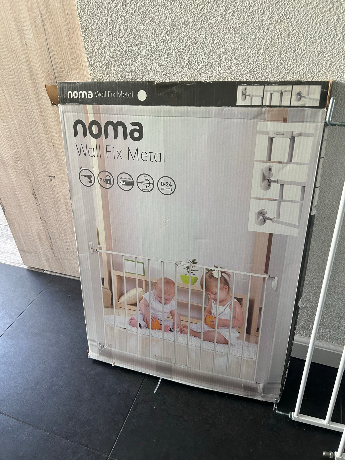 Noma Wall Fix Metal veiligheidshekje - Wit - 3 stuks gratis, Kinderen en Baby's, Ophalen, Gebruikt, Metaal of IJzer, Schroefhekje