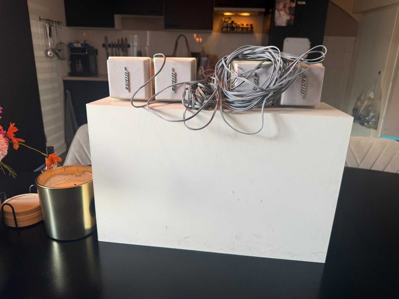 Bose Acoustimass 5 speakerset wit – 4 speakers + basmodule, Audio, Tv en Foto, Luidsprekers, Ophalen, Stereo speakers, Gebruikt