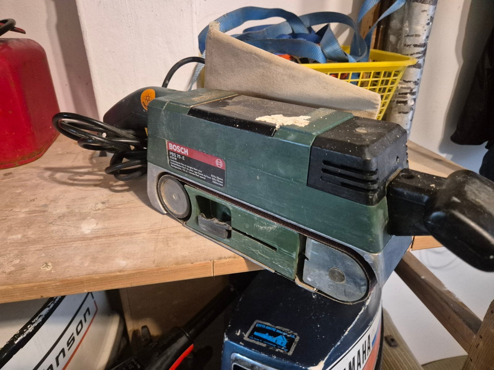 Bosch PBS 75 E Bandschuurmachine, Doe-het-zelf en Verbouw, Ophalen of Verzenden, Gebruikt, 600 tot 1200 watt, Bandschuurmachine