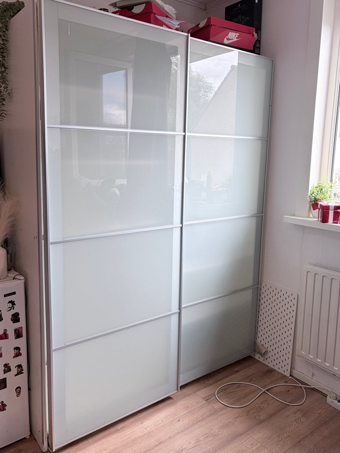 Twee glazen PAX kastdeuren te koop, Huis en Inrichting, Ophalen, 200 cm of meer, 50 tot 100 cm, Minder dan 25 cm