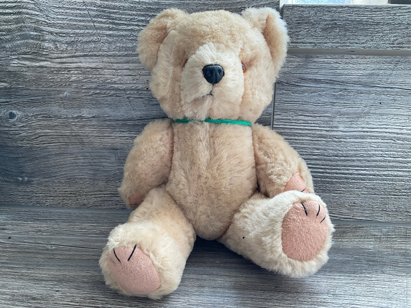 Schattige vintage knuffelbeer met buigbare pootjes, Ophalen of Verzenden, Zo goed als nieuw