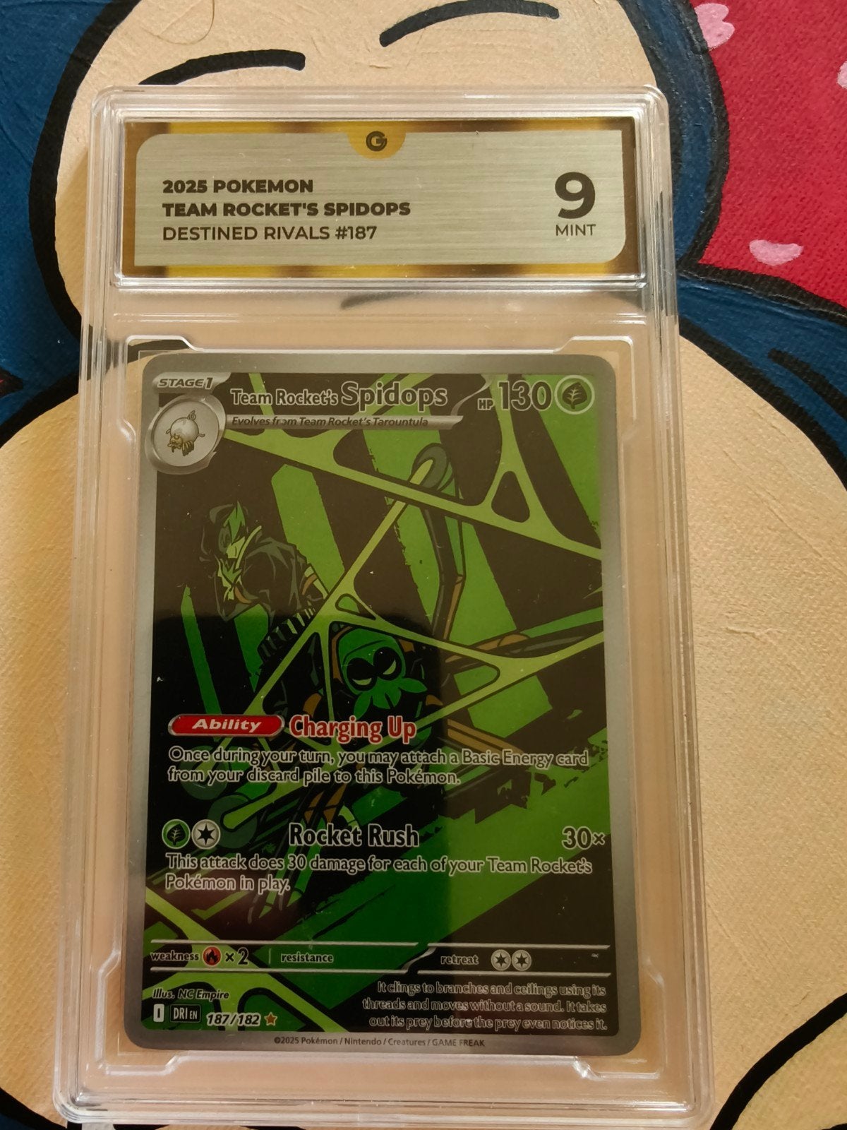 2025 Pokemon Team Rocket's Spidops #187 GG9 Mint, Ophalen of Verzenden, Nieuw, Losse kaart, Foil