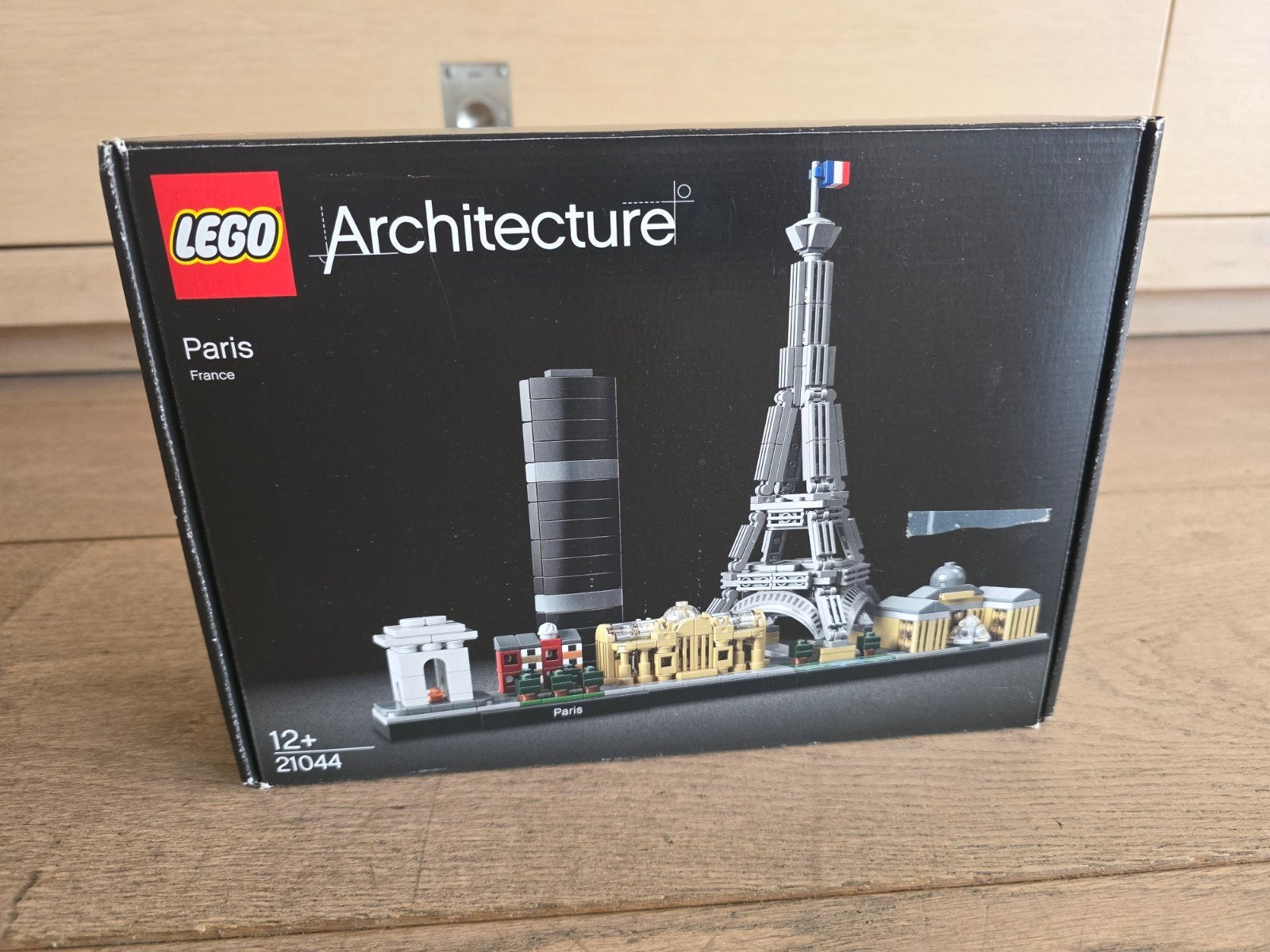 Lego Architecture 21044 Parijs Skyline - Zo goed als nieuw, Ophalen of Verzenden, Zo goed als nieuw