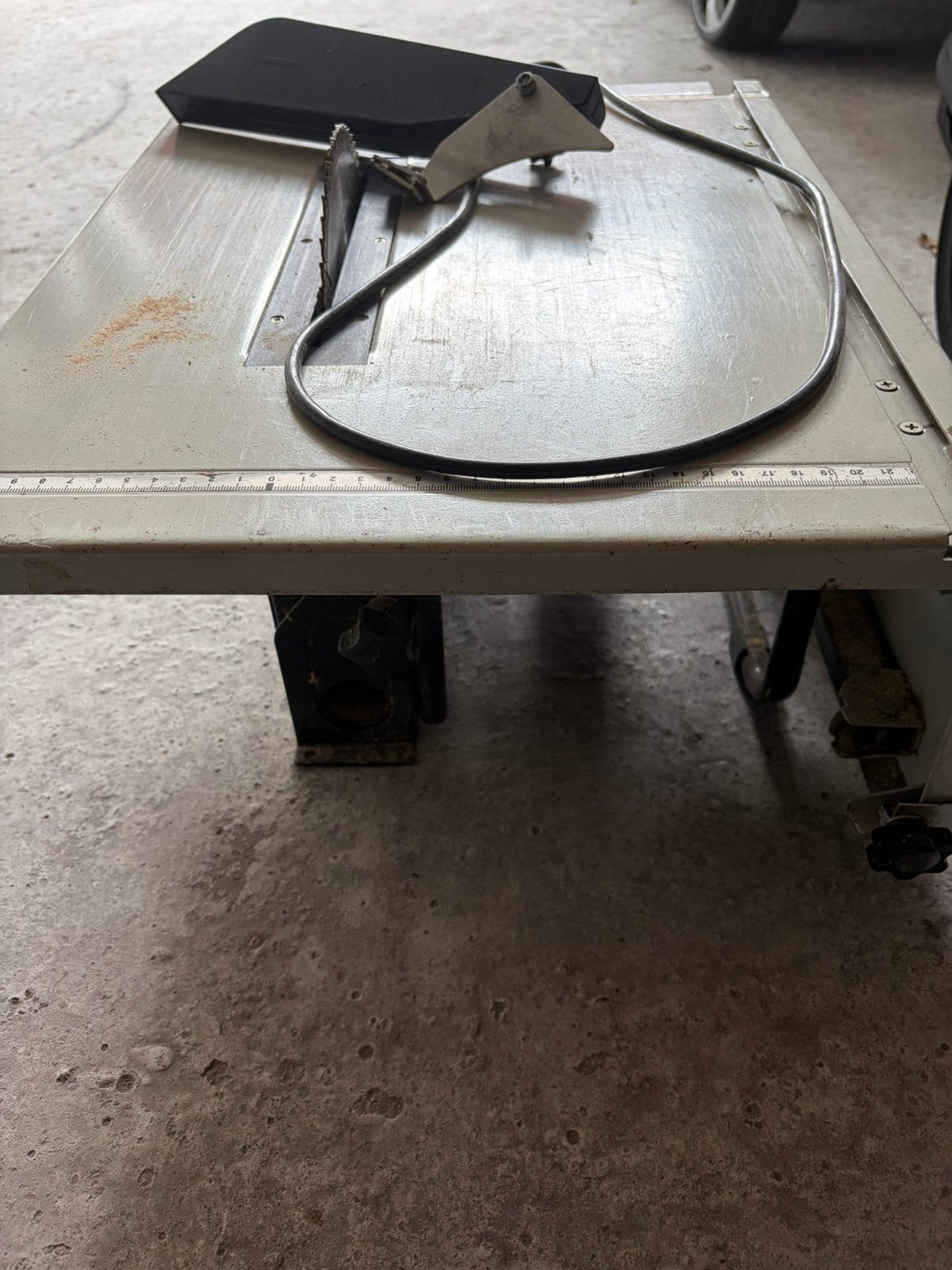 Uitklapbare zaagmachine met accessoires, Ophalen, Cirkelzaag, Zo goed als nieuw, 30 tot 70 mm