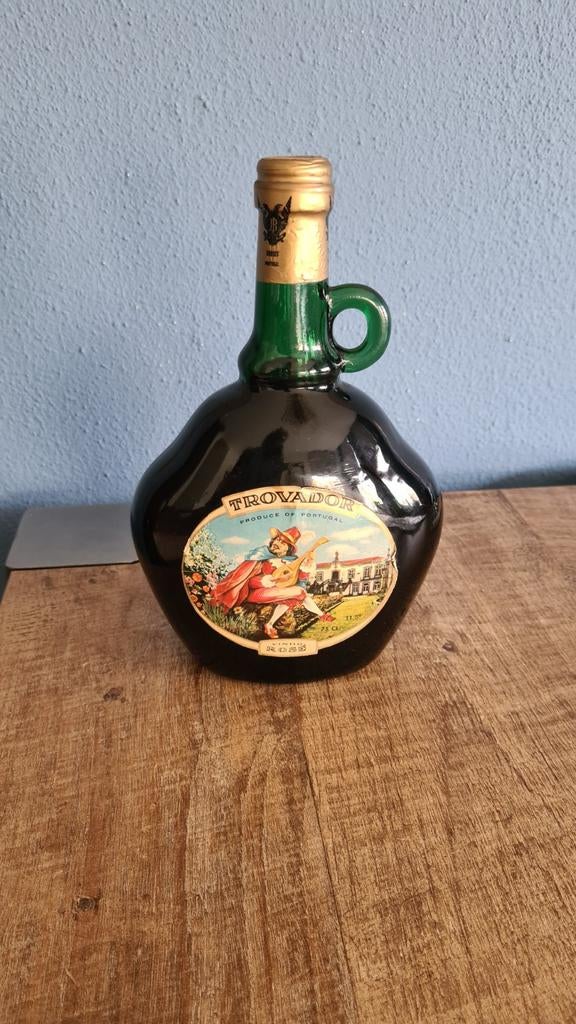 Vintage Trovador Borges Portugal Wijnfles - Decoratief, Ophalen of Verzenden