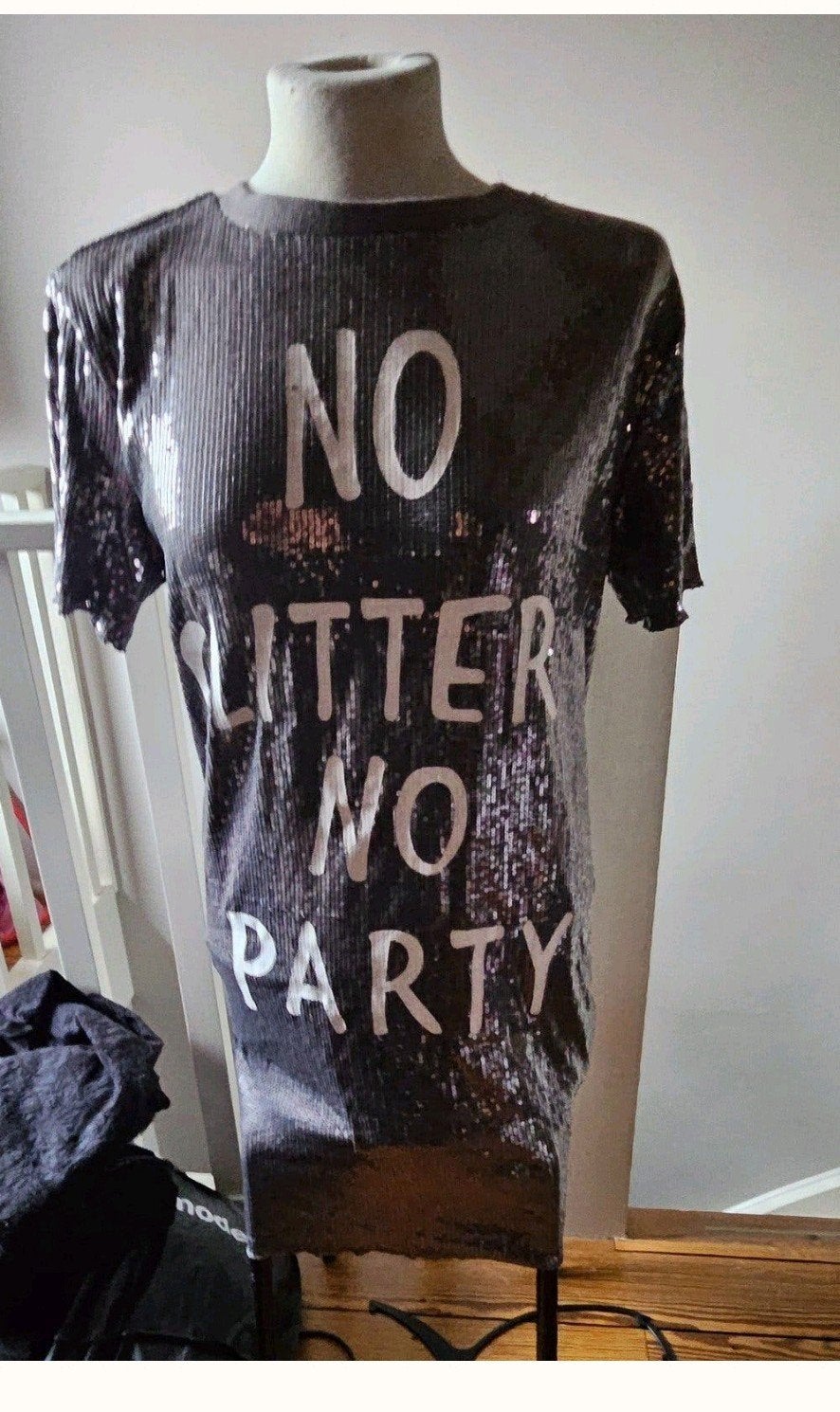 Nieuw glitter jurk, Ophalen of Verzenden, Nieuw, Maat 38/40 (M), Knielengte