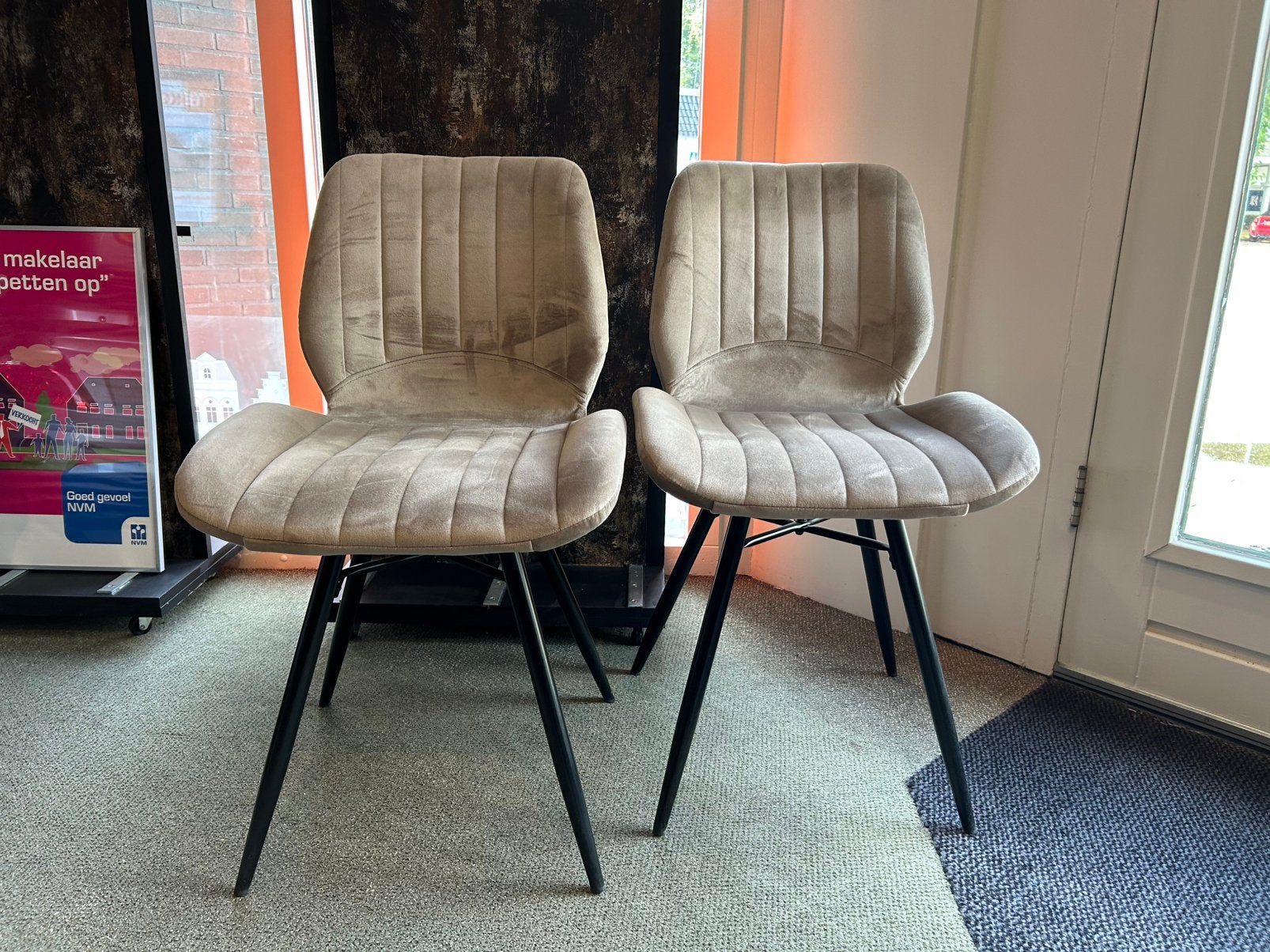 Eetkamerstoelen, Huis en Inrichting, Stoelen, Ophalen, Zo goed als nieuw, Twee