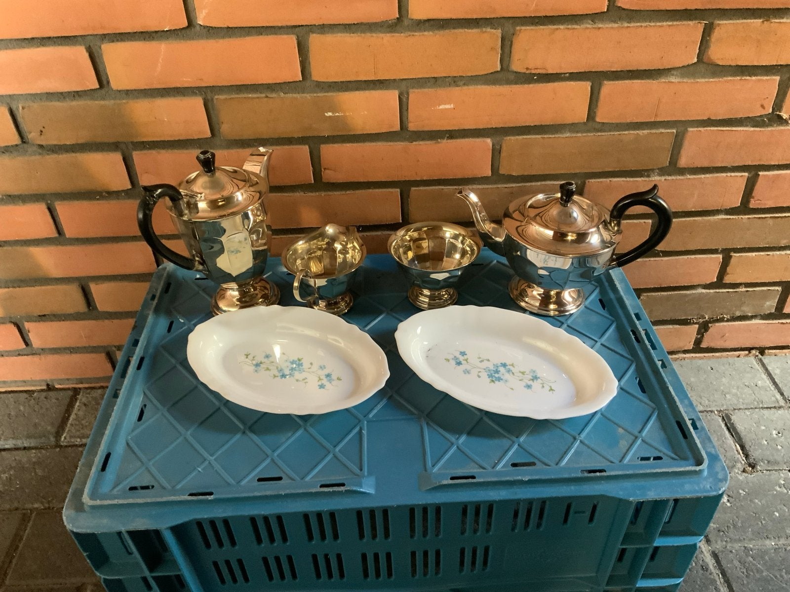 Vintage theeservies met schalen, Antiek en Kunst, Ophalen