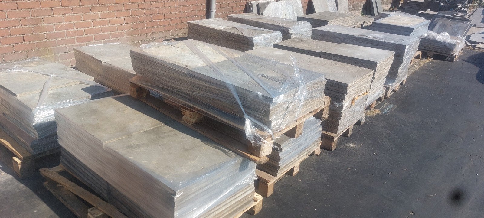 125 m2 60x60x2.5 cm.Chinees hardsteen terrastegels, 340 st., Ophalen, Gebruikt, Natuursteen, Terrastegels