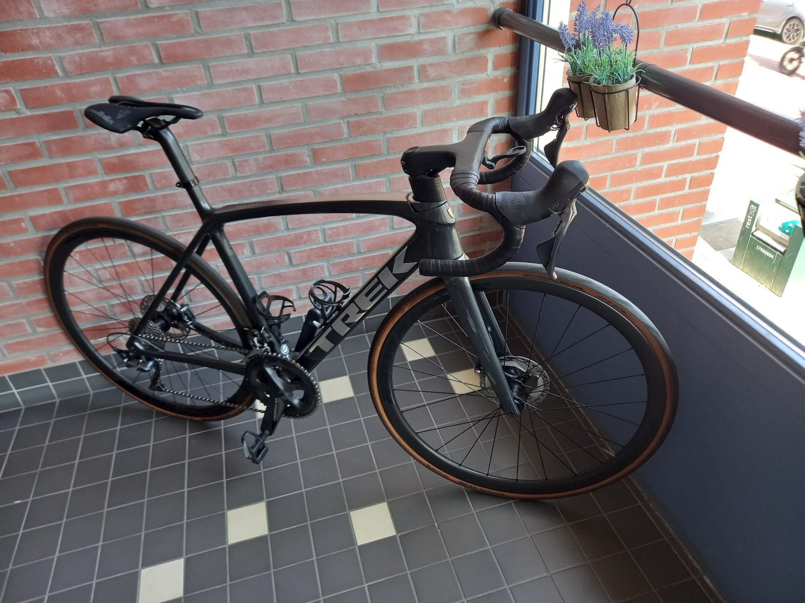 TREK racefiets te koop., Zo goed als nieuw, Meer dan 20 versnellingen, Schijfrem, 53 tot 57 cm
