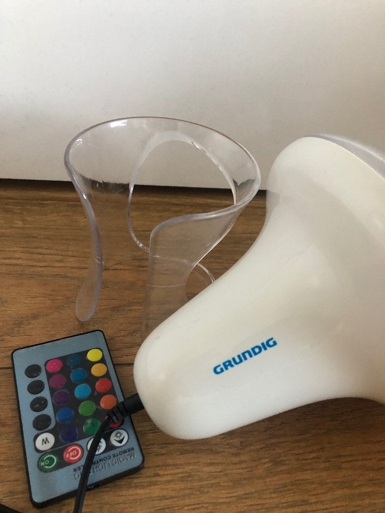 Lamp met afstandsbediening en kleuren  Grundig, Ophalen of Verzenden, Nieuw