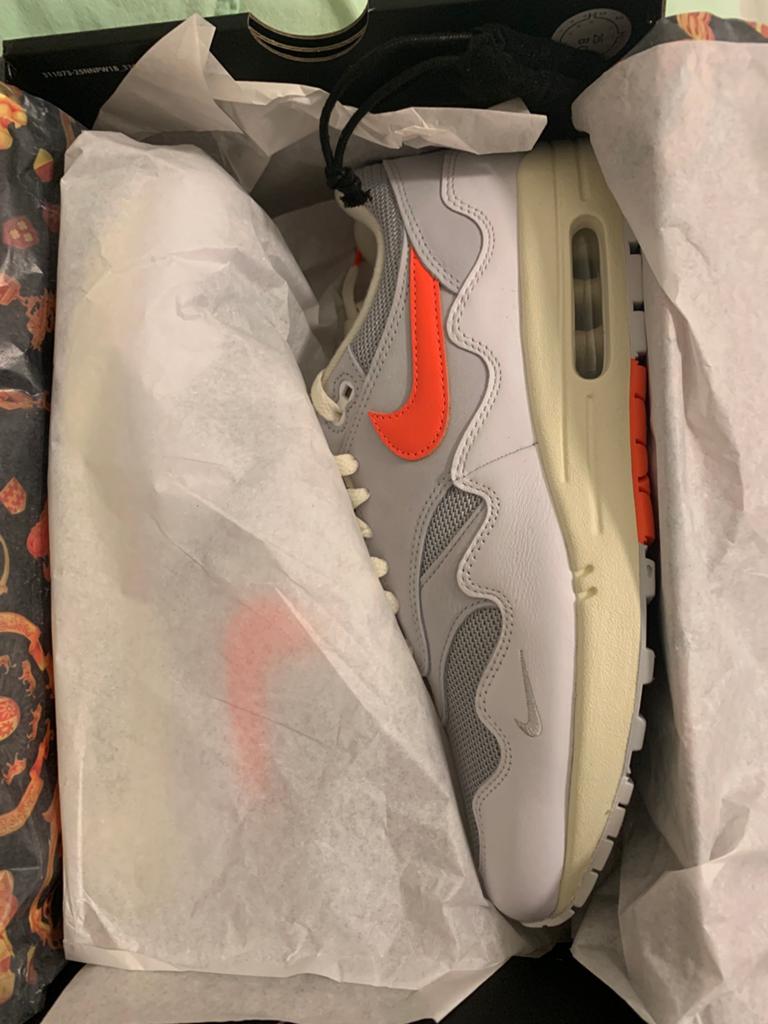 Nike Air Max 1 Patta White Hyper Crimson 44,5, Verzenden, Zo goed als nieuw, Overige kleuren
