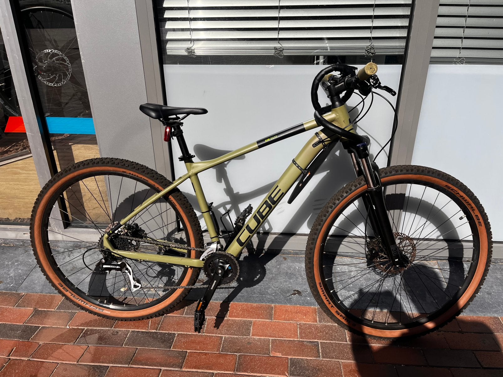 Cube aim jongensfiets hydraulische schijfremmen, Ophalen, Zo goed als nieuw, 26 inch of meer