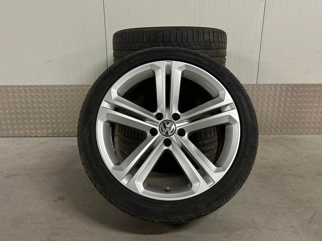 VW Volkswagen Tiguan 19 inch Mallory origineel 5x112 zomer, Auto-onderdelen, Banden en Velgen, Gebruikt, 255 mm, Banden en Velgen