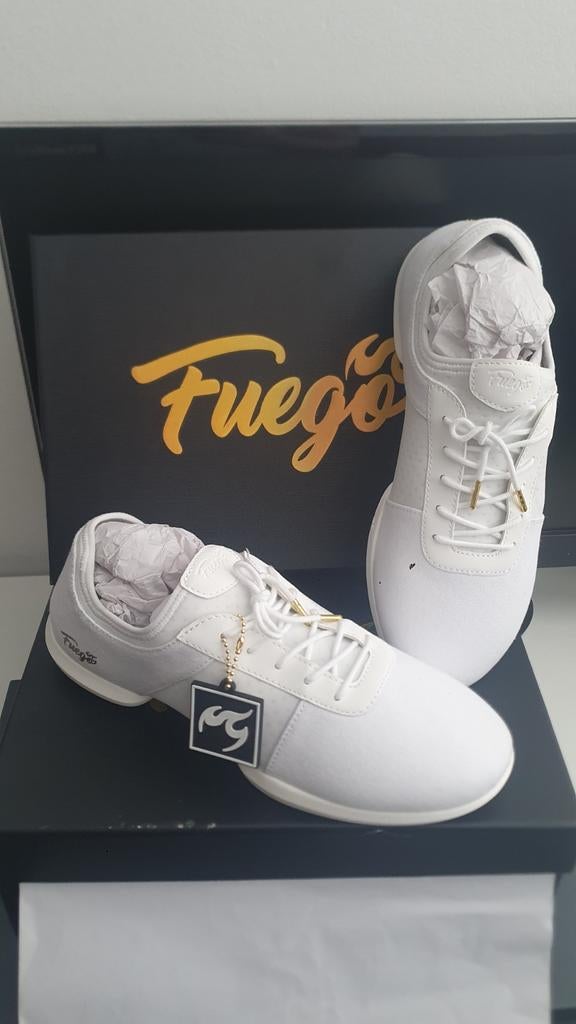 Fuego dansschoenen wit - EU 42,5 (US 10.5W / 9M ) ongedragen, Ophalen of Verzenden, Nieuw, Schoenen