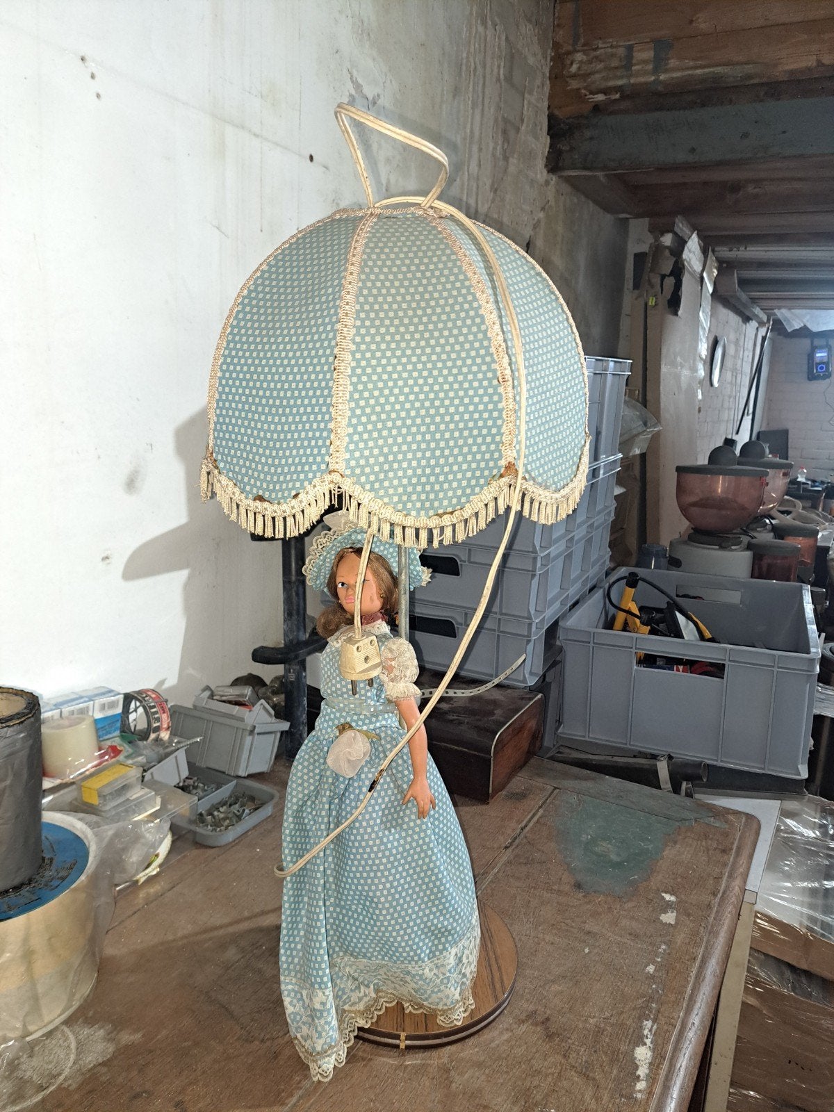 Vintage Poppenlamp - Charmante Tafellamp, Ophalen of Verzenden