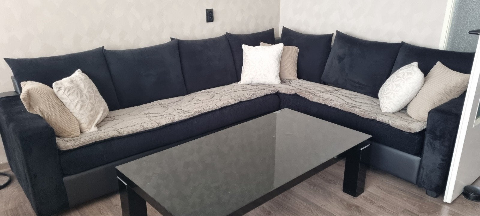 Salontafel, Ophalen