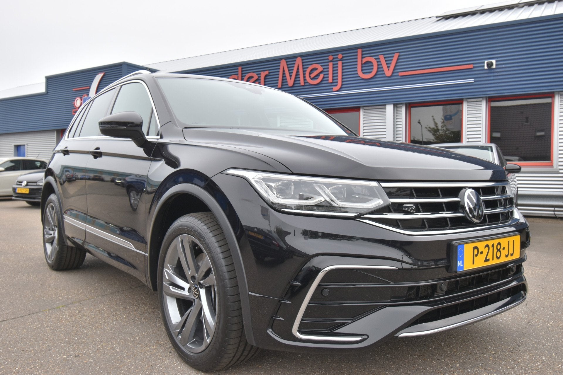 Volkswagen Tiguan 1.4 TSI eHybrid R-Line Business+ , TREKHAA, Leder en Stof, Hybride Elektrisch/Benzine, SUV of Terreinwagen, Tiguan