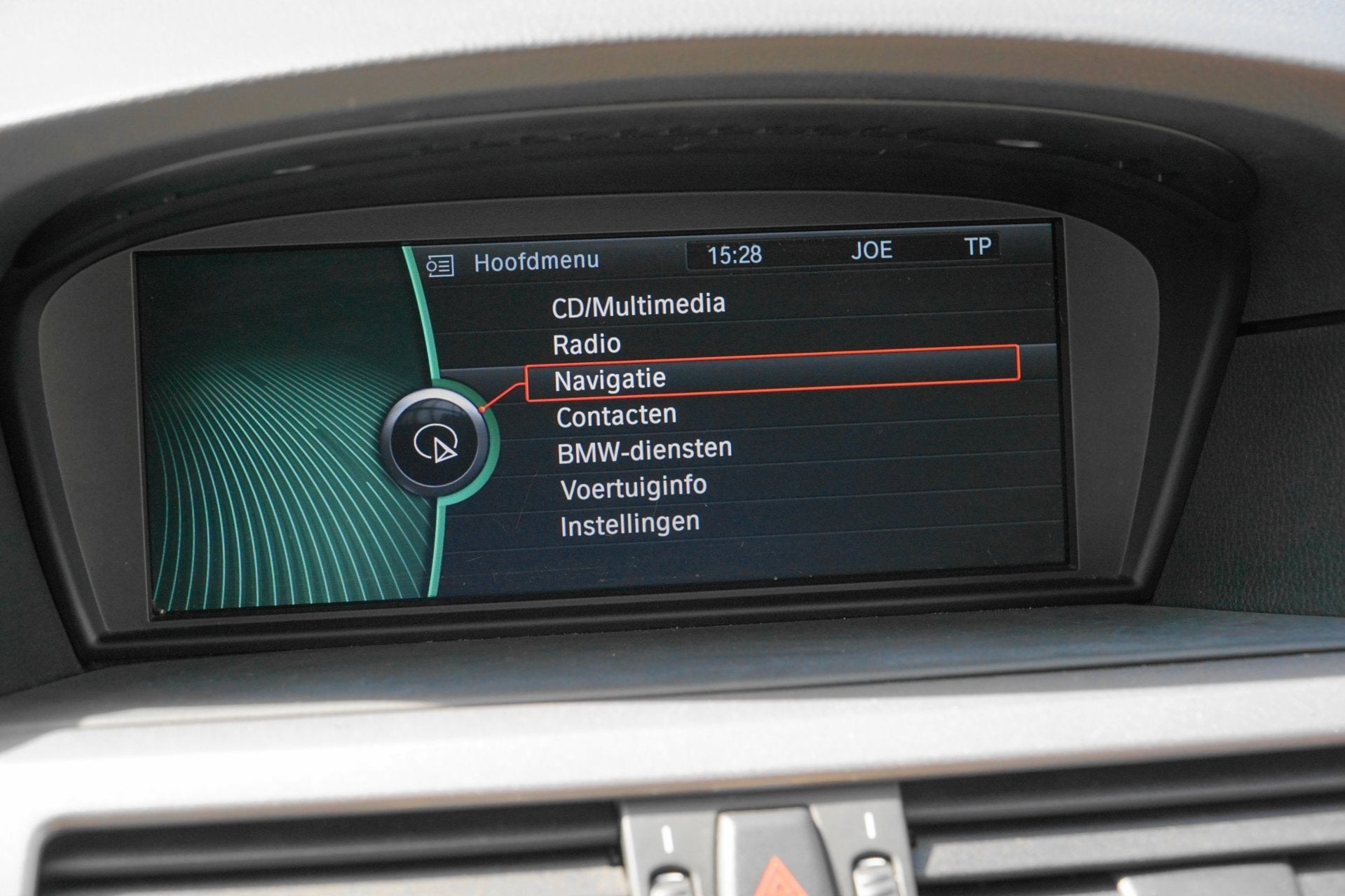 BMW 5-serie 520i LEDER NAVI XENON, Automaat, Dealer onderhouden, Achterwielaandrijving, 4 cilinders