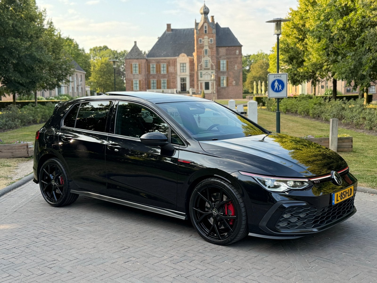 Volkswagen Golf 2.0 TSI 245pk 7-DSG 2020 Zwart, Dealer onderhouden, 730 kg, 1363 kg, Euro 6