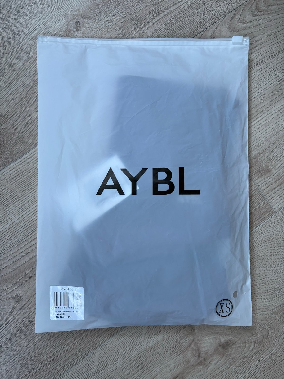 Nieuw AYBL Empower Seamless Shorts Red Wine maat XS, Ophalen of Verzenden, Nieuw, Maat 34 (XS) of kleiner, Rood