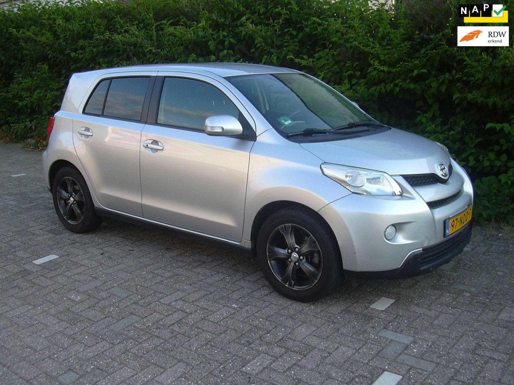 Toyota Urban Cruiser 1.3 VVT-i Dynamic, Auto's, Toyota, Voorwielaandrijving, 101 pk, Gebruikt, 4 cilinders