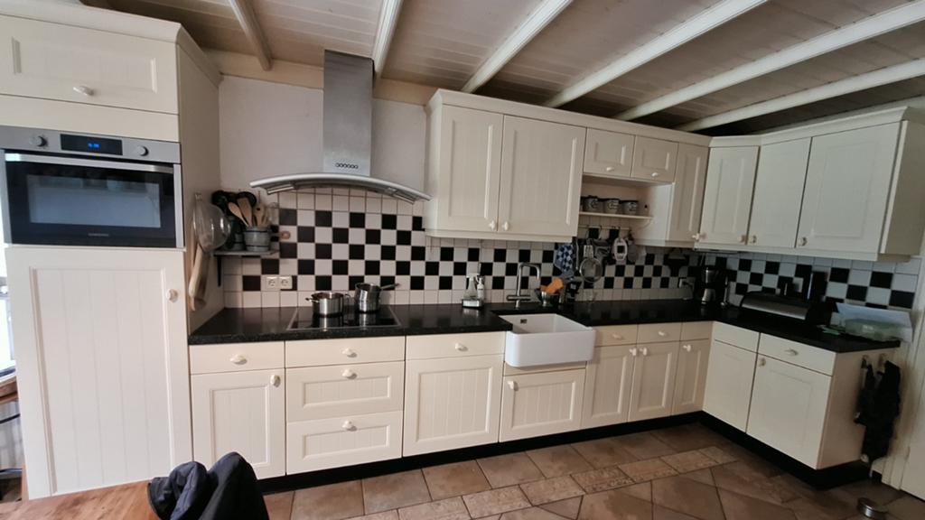 Landelijke keuken., Huis en Inrichting, Keuken | Complete keukens, Ophalen of Verzenden, Gebruikt, Hoekkeuken