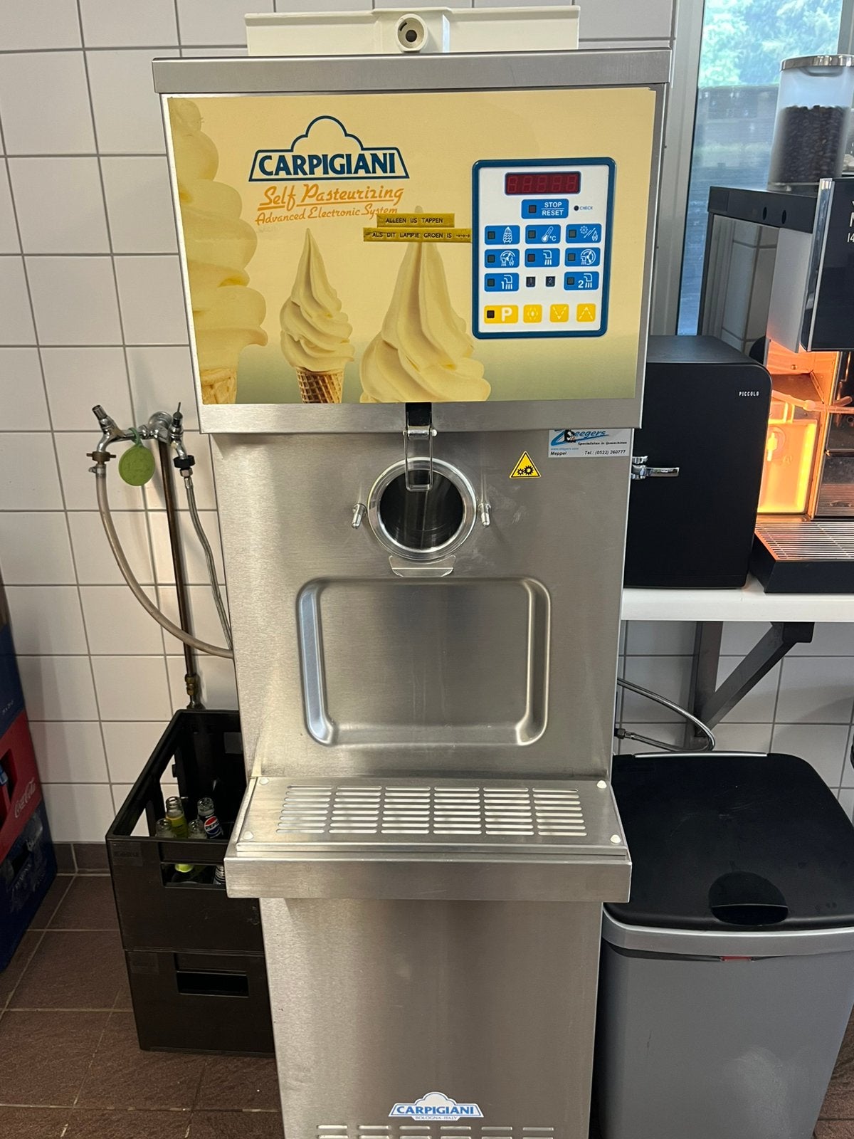 CARPIGIANI Softijsmachine, Ophalen, Zo goed als nieuw, Koelelement