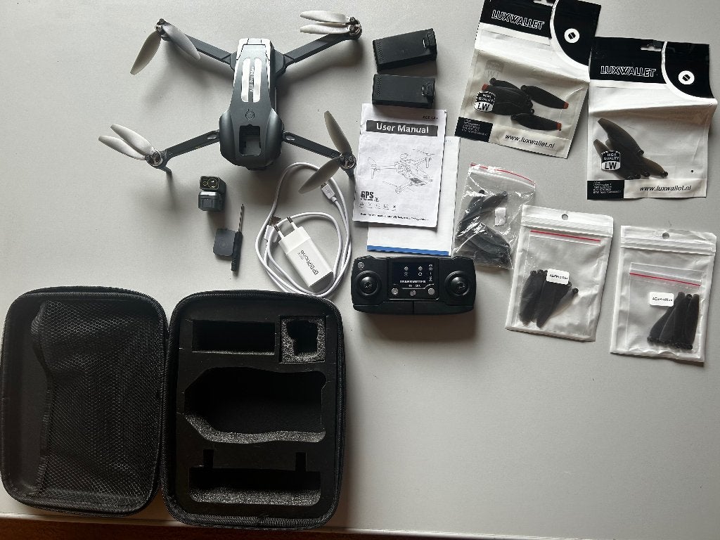 Drone  Lux wallet AE8 Pro max