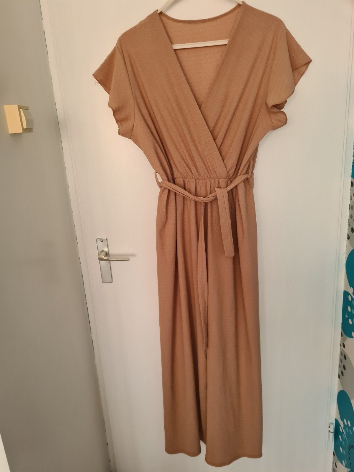Mooie Jumpsuite, Kleding | Dames, Ophalen of Verzenden, Nieuw, Maat 42/44 (L), Bruin