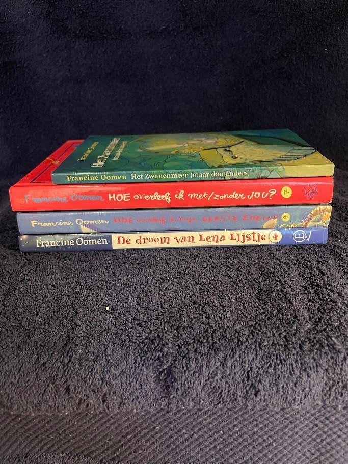 4 Kinderboeken van Francine Oomen., Ophalen of Verzenden, Zo goed als nieuw, Francine Oomen, Fictie
