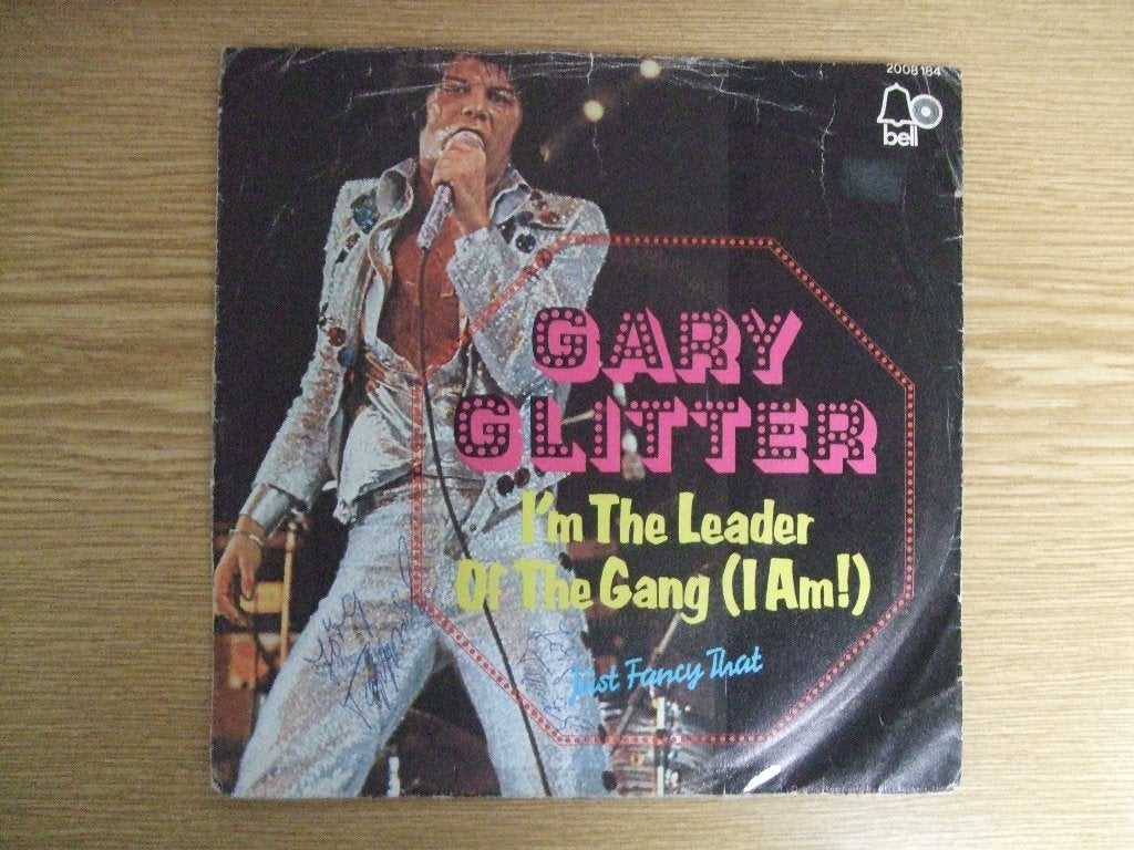 GARY GLITTER    I'M THE LEADER OF THE GANG / JUST FANCY THAT, 7 inch, Ophalen of Verzenden, Zo goed als nieuw, Rock en Metal