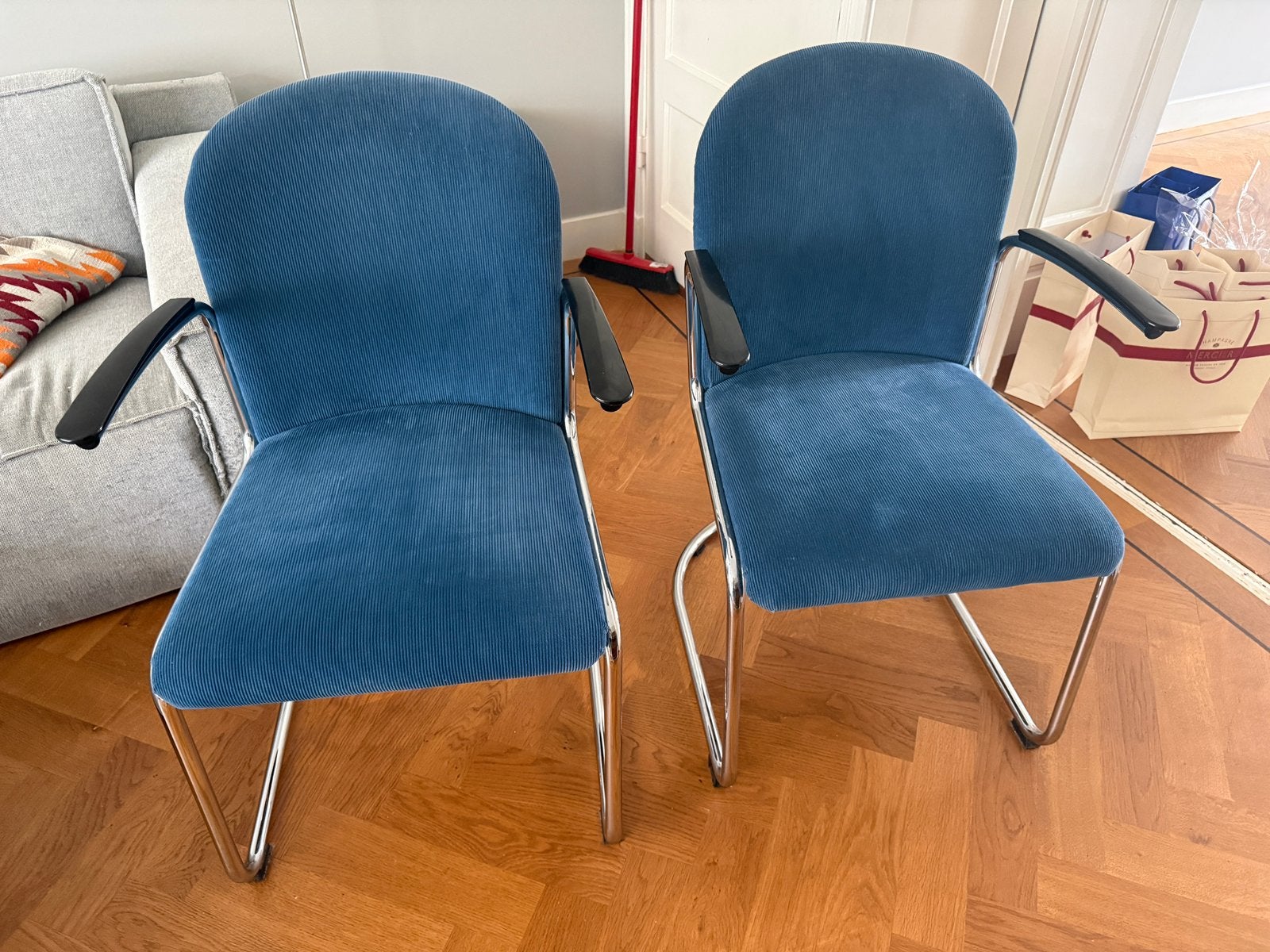 2 x Gispen 413 RL blauw rib (Cordova2:7267) prijs per stuk, Ophalen, Twee, Blauw, Zo goed als nieuw
