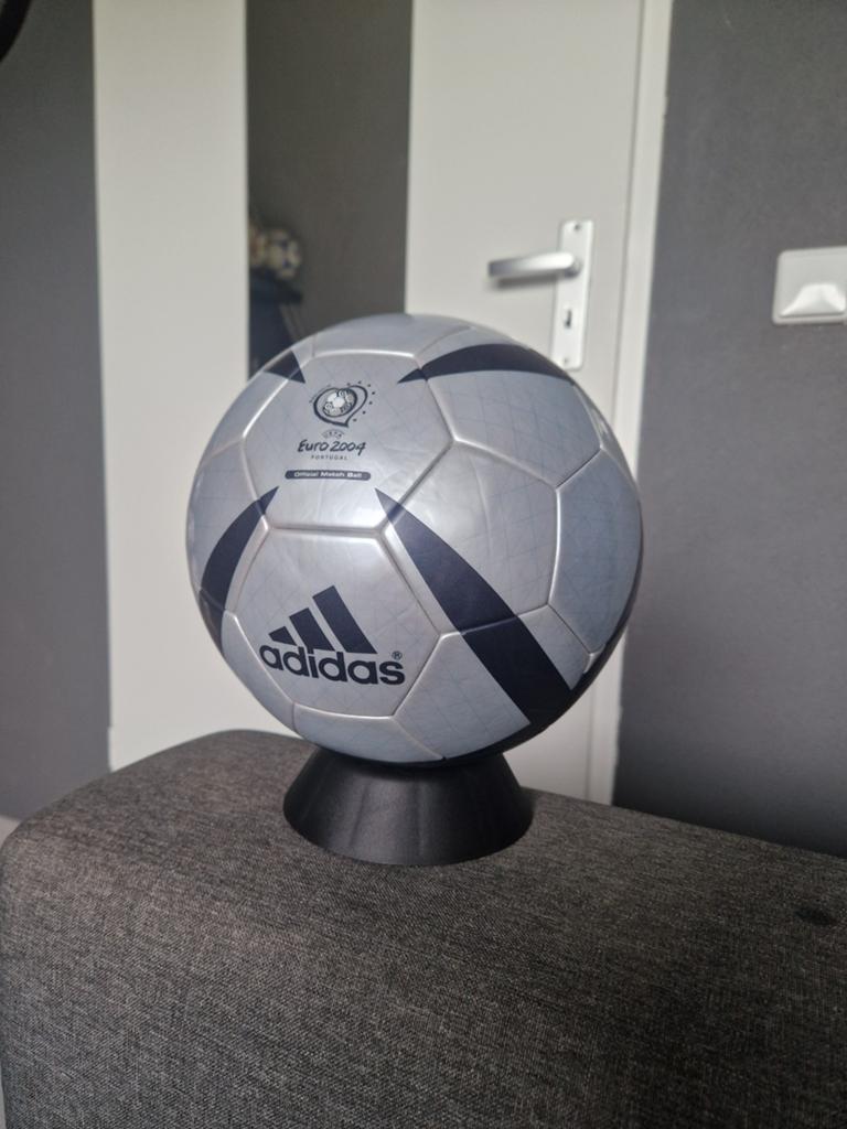 Adidas Roteiro OFFICIAL MATCHBALL (EK 2004), Ophalen of Verzenden, Zo goed als nieuw, Buitenlandse clubs
