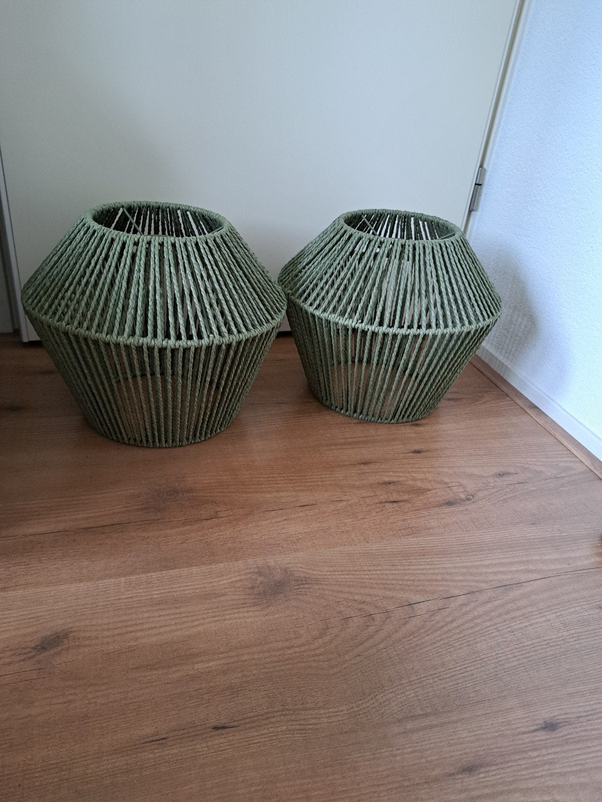 Set van 2 groene lampenkappen, Huis en Inrichting, Ophalen, Zo goed als nieuw, Boho, Natuurlijk, Modern