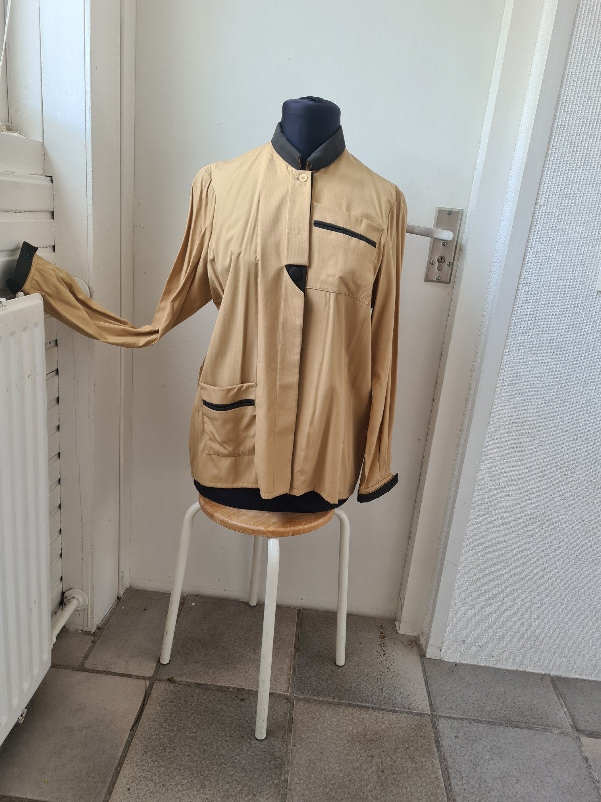 Anje B. Collection Blouse Beige/Zwart Maat M, Kleding | Dames, Maat 38/40 (M), Beige, Nieuw, Ophalen of Verzenden