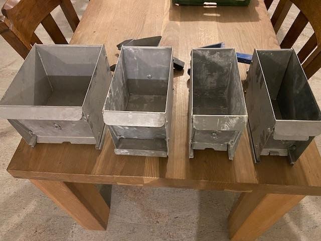 Lijmbak / lijmverdeelbak kalkzandsteen 150mm en 214mm, Doe-het-zelf en Verbouw, Gereedschap | Handgereedschap, Ophalen of Verzenden