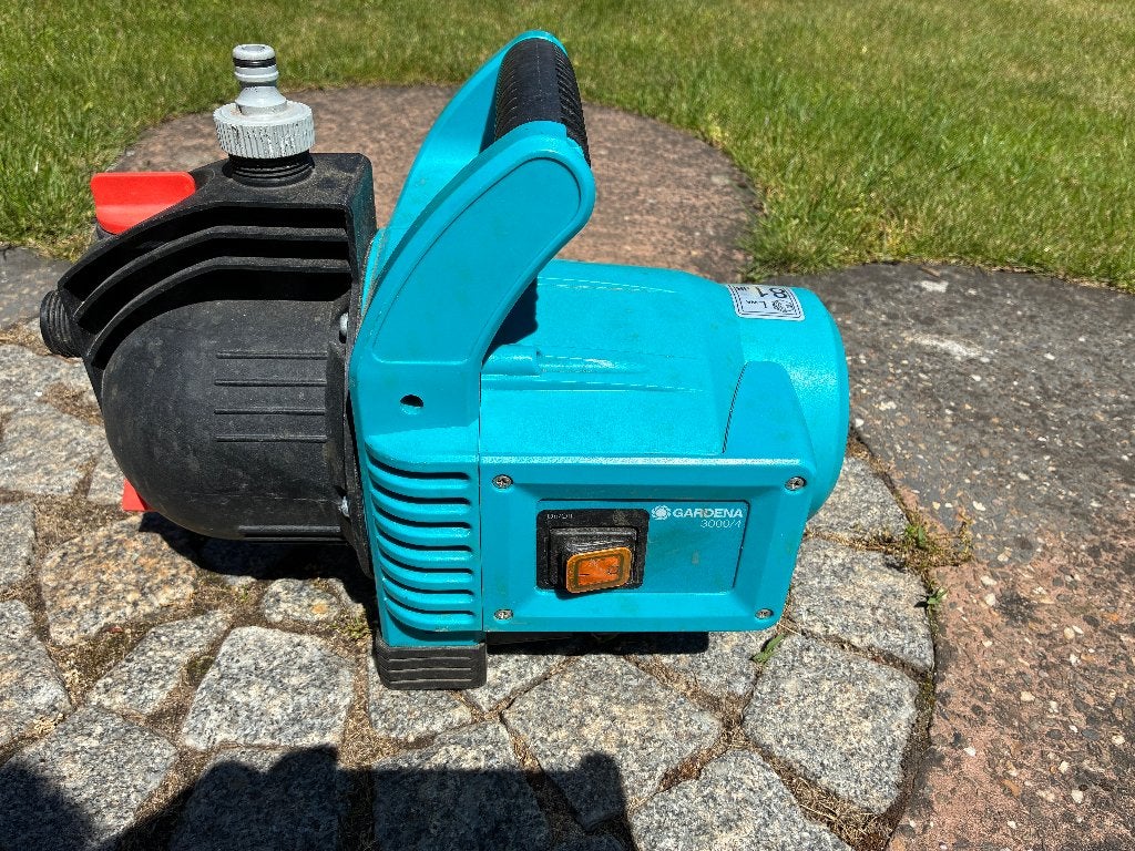 GARDENA 3000/4 Basic Tuinpomp !!!, Tuin en Terras, Waterpompen, Ophalen of Verzenden, Zo goed als nieuw, Elektrisch, Beregeningspomp