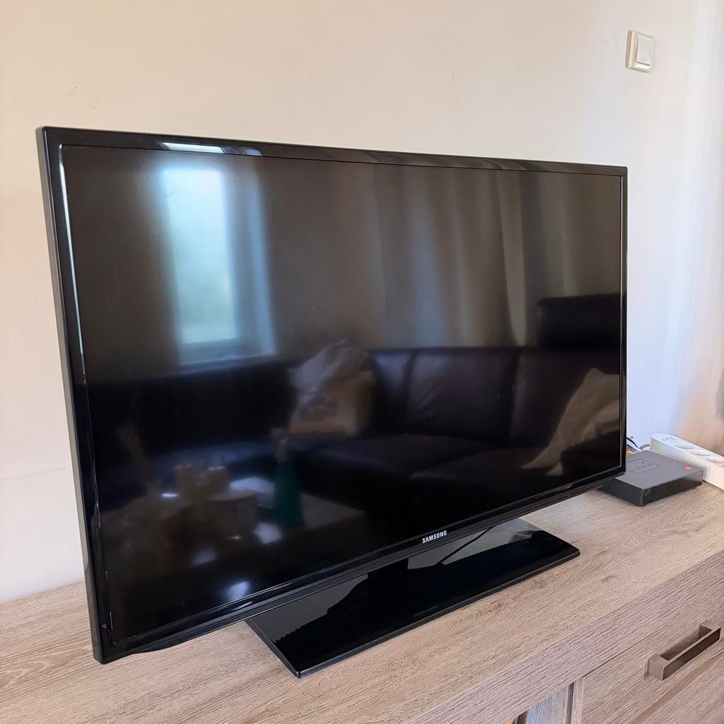 Samsung UE40EH5300W Smart TV - 101 cm Full HD LED, Ophalen, LED, 50 Hz, Zo goed als nieuw