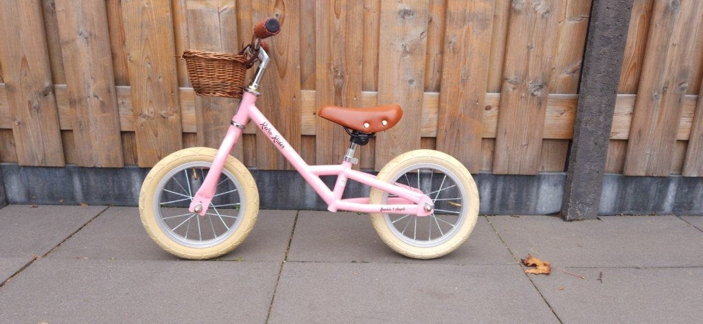 Roze loopfiets, Ophalen, Zo goed als nieuw, Loopfiets