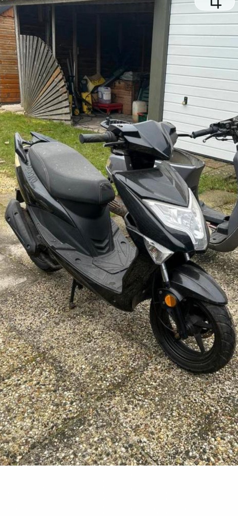 AGM scooter met defecte accu - direct ophalen!, Fietsen en Brommers, Ophalen of Verzenden, Gebruikt