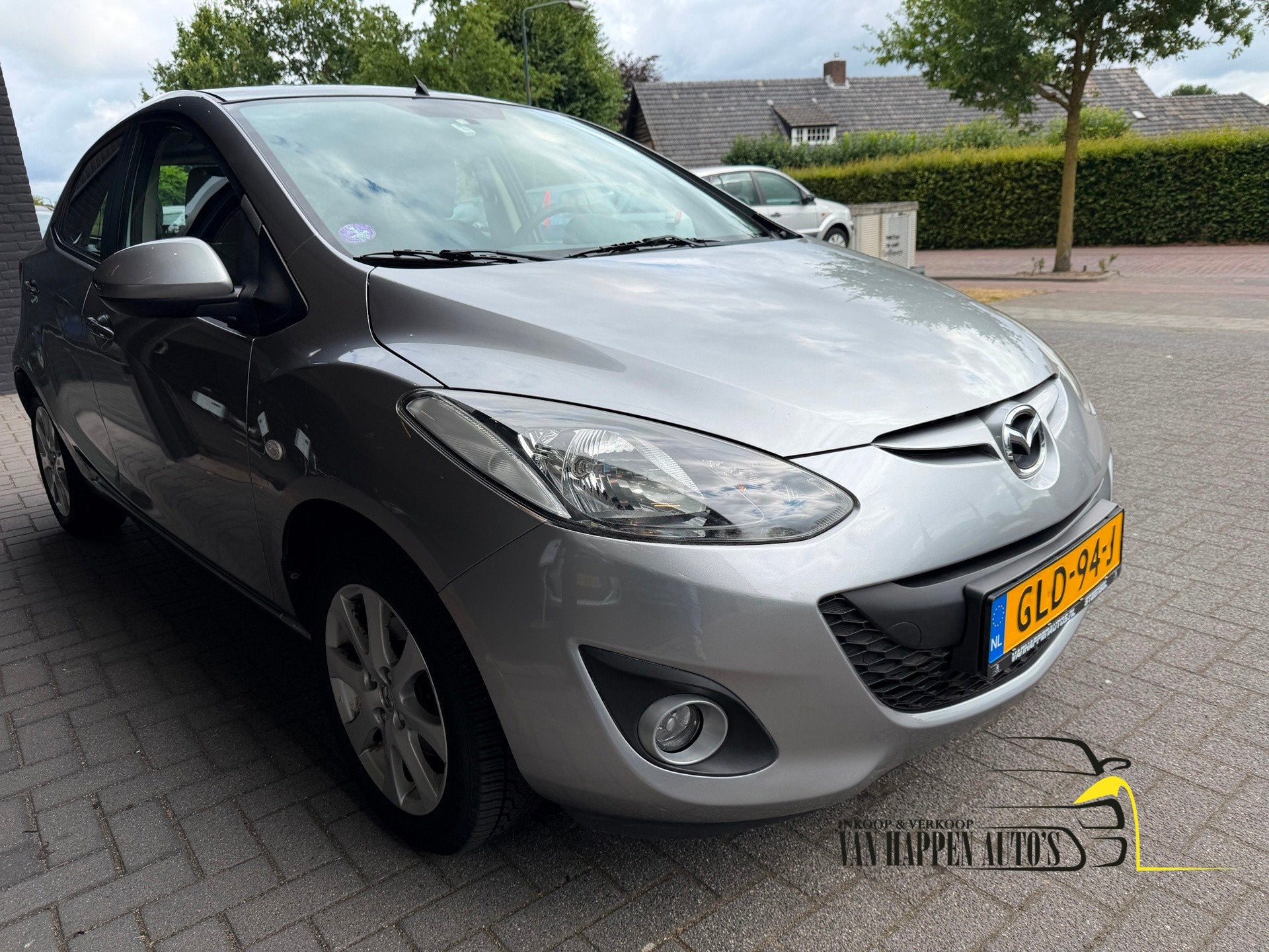 Mazda Mazda2