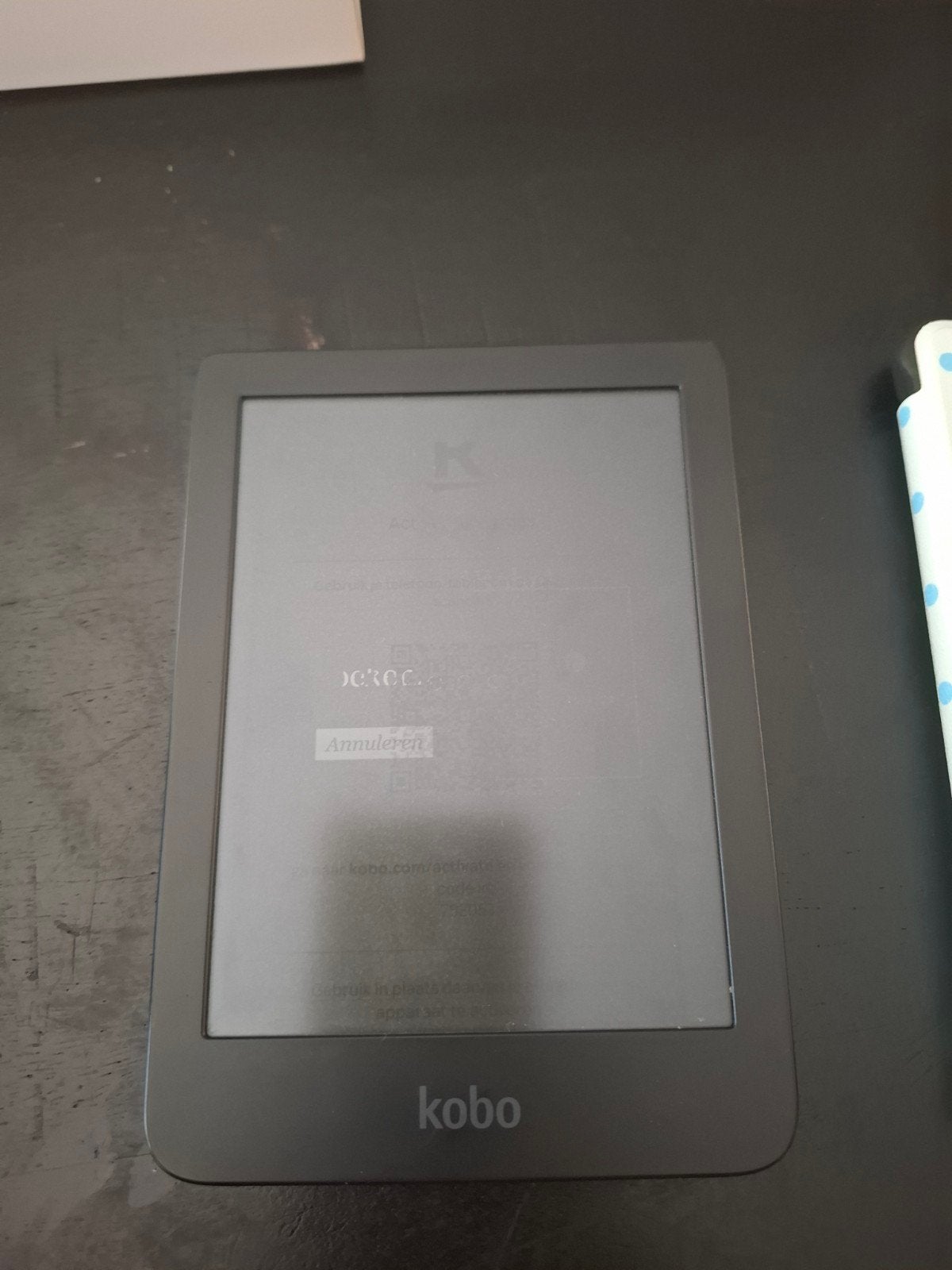 Kobo clara e-reader met uilenhoesje en oplaadkabel, Gebruikt, 8 GB, 6 inch of minder, Kobo