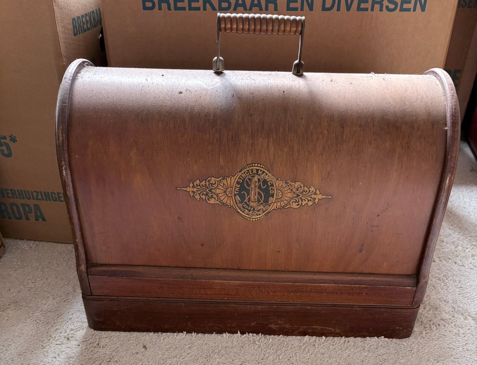 Oude Singer naaimachine met houten kast, Antiek en Kunst, Ophalen