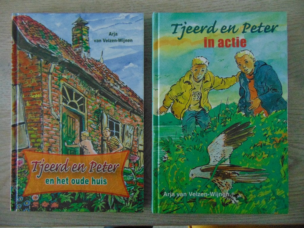 Tjeerd en Peter en het oude huis / in actie -boek van Velzen, Ophalen of Verzenden, Zo goed als nieuw, Arja van Velzen-Wijnen