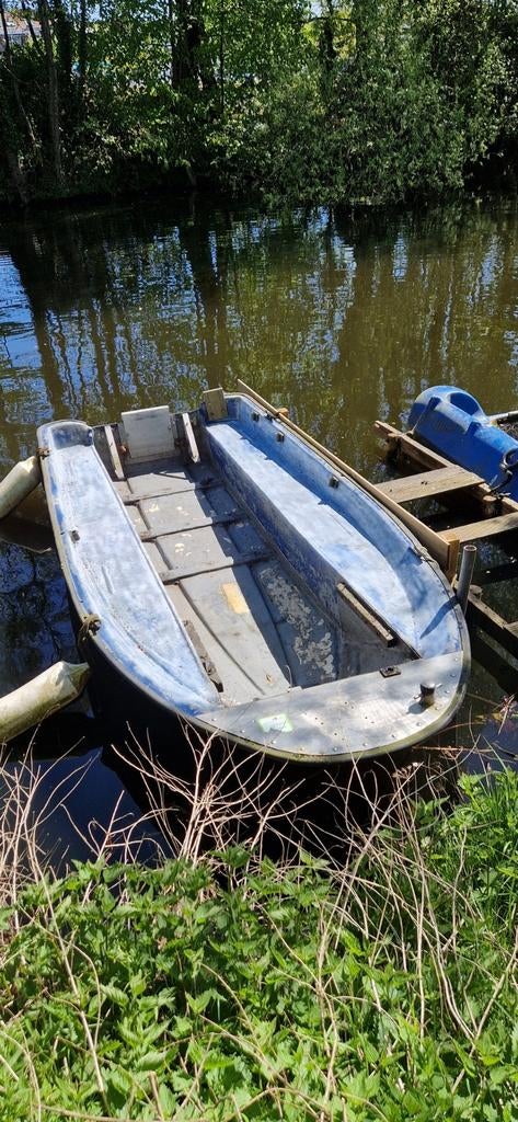 Polyester vis bootje opknapper, Watersport en Boten, Ophalen, Gebruikt, Overige typen, Motorboot