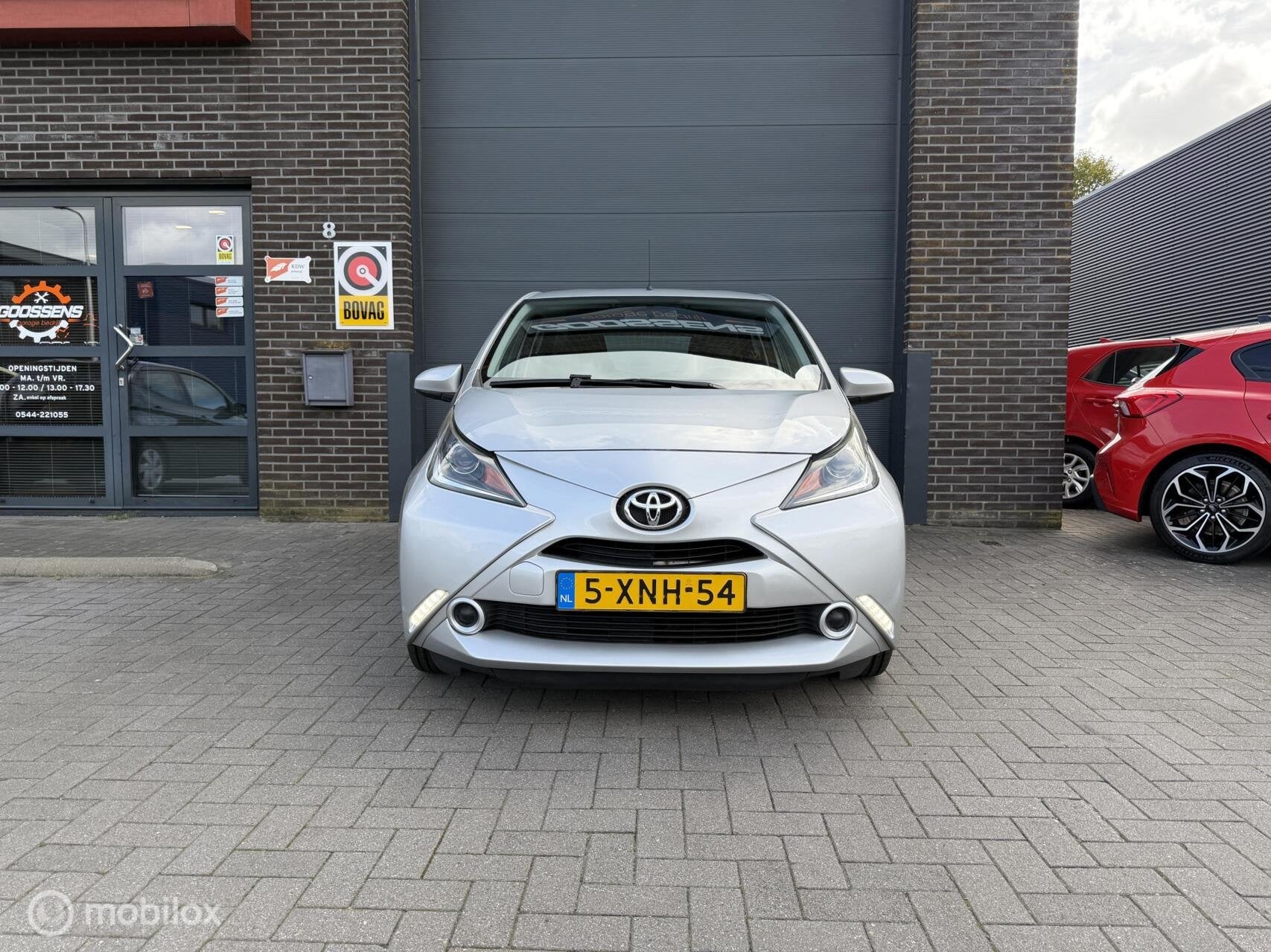 Toyota Aygo 1.0 VVT-i x-play, Voorwielaandrijving, Euro 5, Stof, Gebruikt