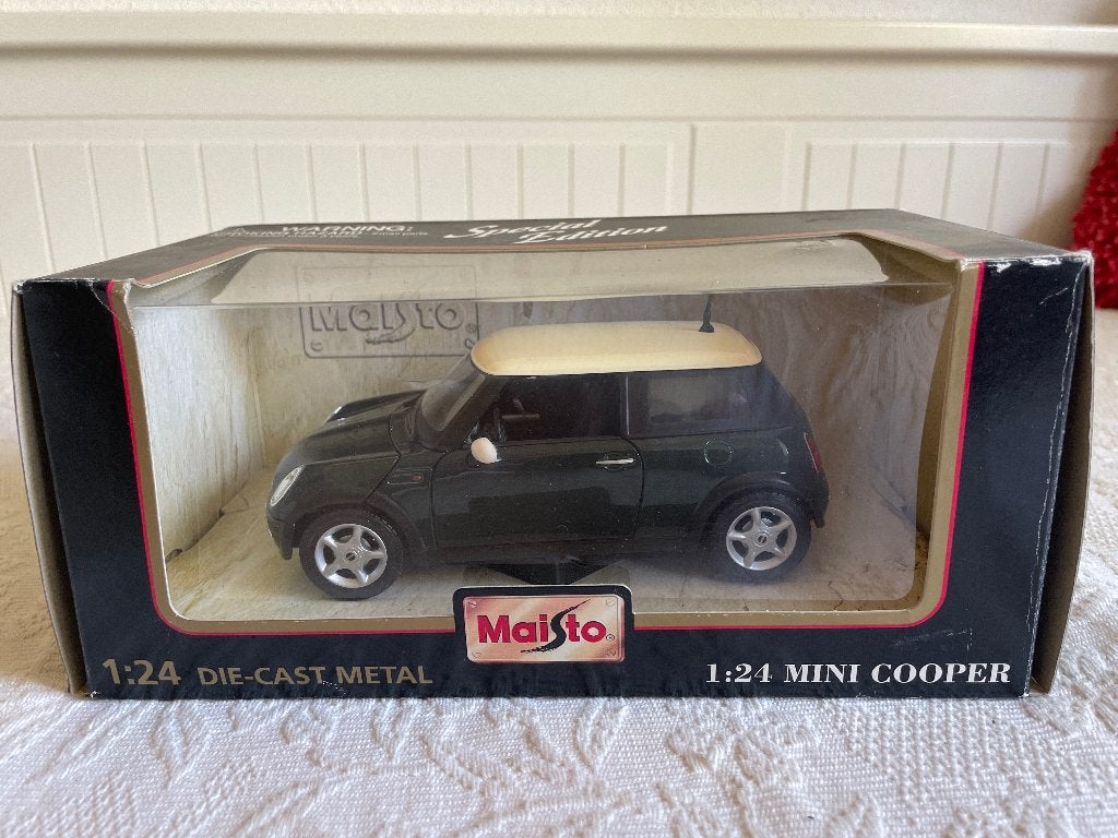 Maisto Mini Cooper modelauto – 1:24 – British Racing Green, Ophalen of Verzenden, Nieuw, Auto, Maisto